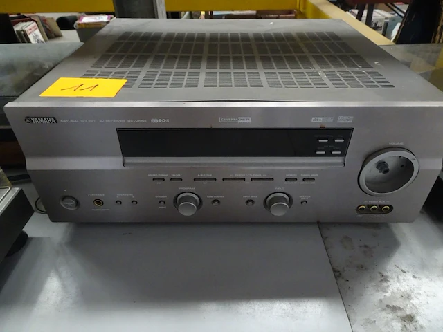 Yamaha versterker - afbeelding 1 van  2