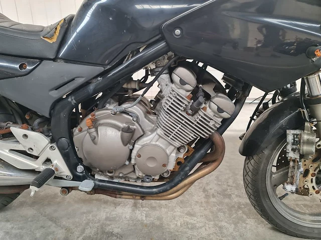 Yamaha xj600 diversion 1993 - afbeelding 3 van  12
