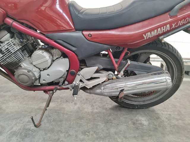 Yamaha xj600 diversion 1993 - afbeelding 10 van  12