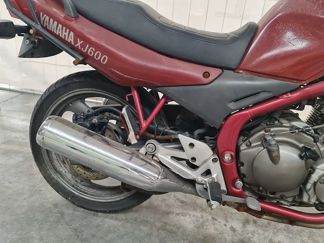 Yamaha xj600 diversion 1993 - afbeelding 2 van  12