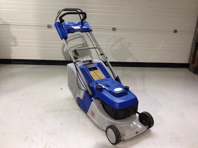 Yamaha ylm 342 grasmaaier met wals - afbeelding 1 van  5