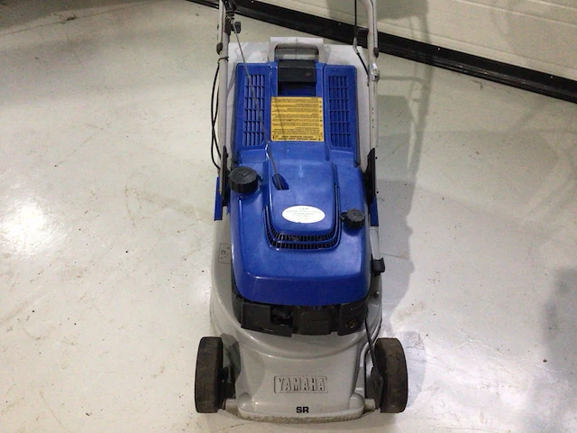 Yamaha ylm 342 grasmaaier met wals - afbeelding 2 van  5