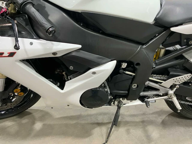 Yamaha yzf-r1 motorfiets - afbeelding 2 van  14