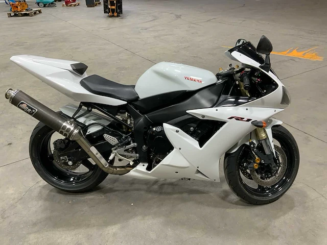 Yamaha yzf-r1 motorfiets - afbeelding 8 van  14