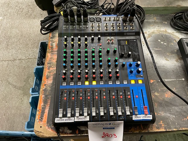 Yamaka mixing console - afbeelding 1 van  7