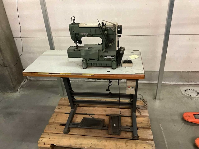 Yamato trictotmachine 1611 - afbeelding 2 van  8