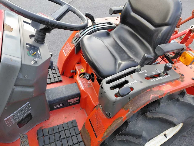 Yanmar - ke-3 - mini tractor met frees yanmar rsz 1201 - afbeelding 14 van  18