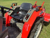 Yanmar f-6 vierwielaangedreven minitractor met grondfrees - afbeelding 10 van  24