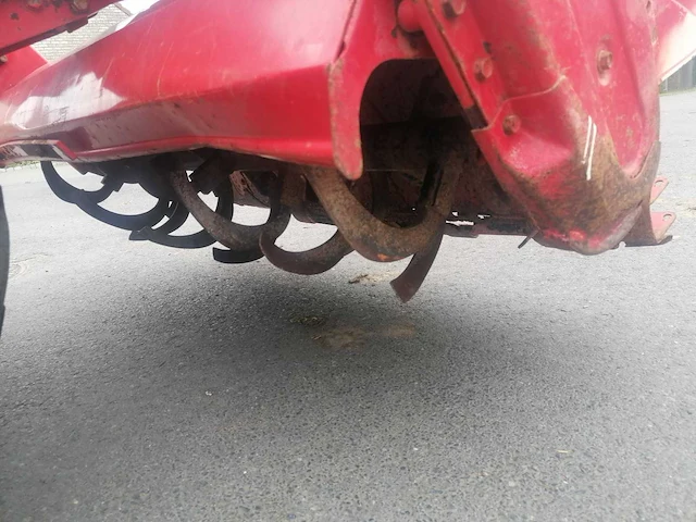 Yanmar f145dt vierwielaangedreven minitractor met grondfrees - afbeelding 7 van  15