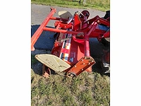 Yanmar f155 vierwielaangedreven minitractor met grondfrees - afbeelding 16 van  18