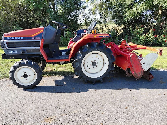 Yanmar f155 vierwielaangedreven minitractor met grondfrees - afbeelding 1 van  18