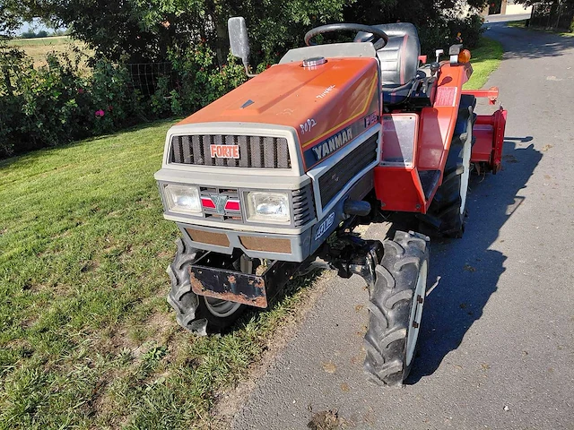 Yanmar f155 vierwielaangedreven minitractor met grondfrees - afbeelding 2 van  18