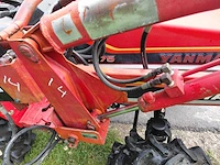 Yanmar f175 vierwielaangedreven minitractor met frontlader - afbeelding 6 van  21