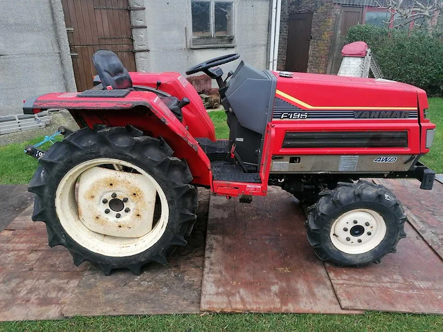 Yanmar f195 vierwielaangedreven minitractor - afbeelding 6 van  12