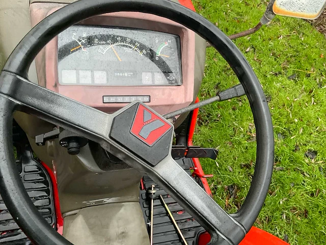 Yanmar f200d minitractor - afbeelding 10 van  10