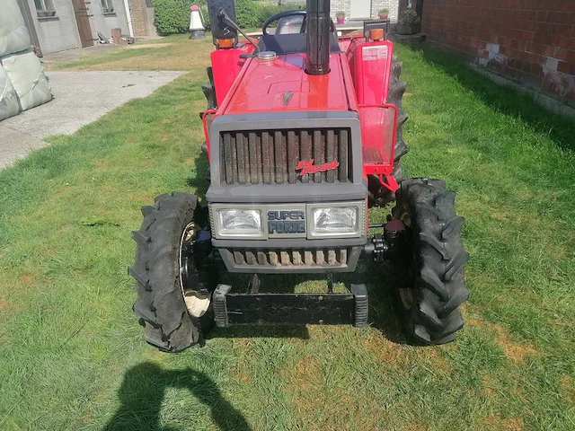Yanmar fx24d vierwielaangedreven minitractor - afbeelding 6 van  13