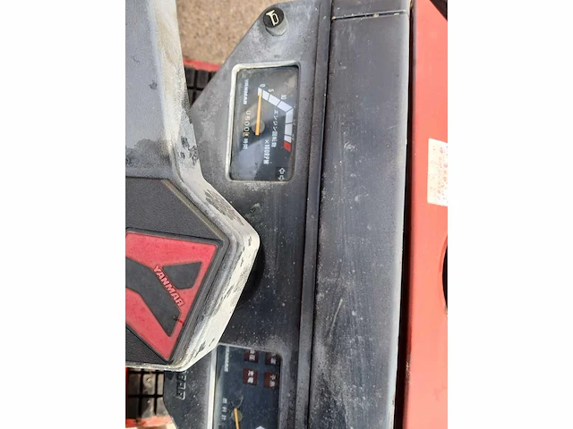 Yanmar ke-3 4x4 minitractor met frees 1,20m - afbeelding 6 van  6