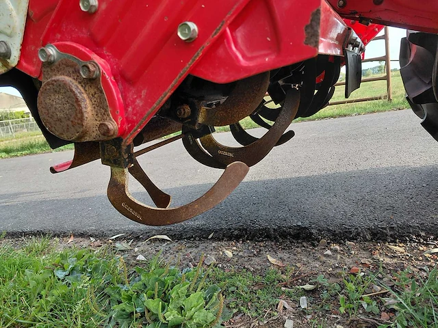 Yanmar ke-3 minitractor met frees - afbeelding 16 van  16