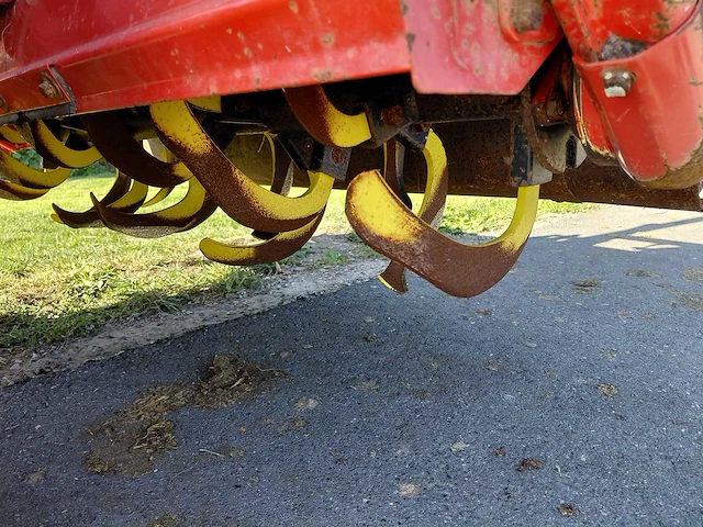 Yanmar ke50 vierwielaangedreven minitractor met grondfrees - afbeelding 17 van  18