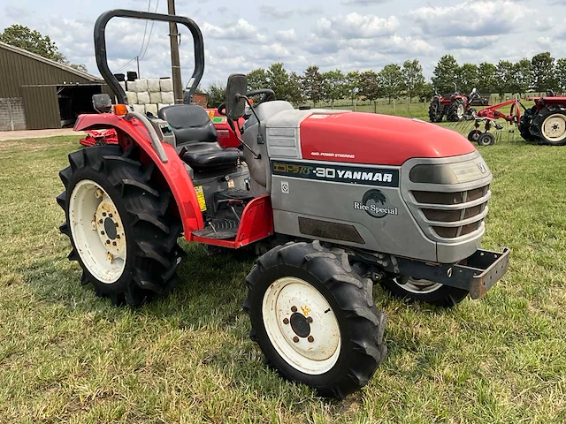 Yanmar rs30 vierwielaangedreven minitractor - afbeelding 13 van  19