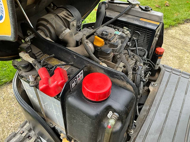 Yanmar sv08 minigraafmachine - afbeelding 14 van  21