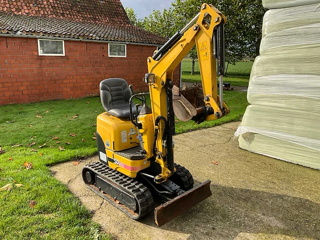 Yanmar sv08 minigraafmachine - afbeelding 15 van  21