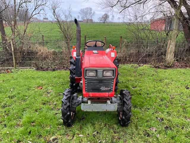 Yanmar ym1720d minitractor - afbeelding 4 van  11