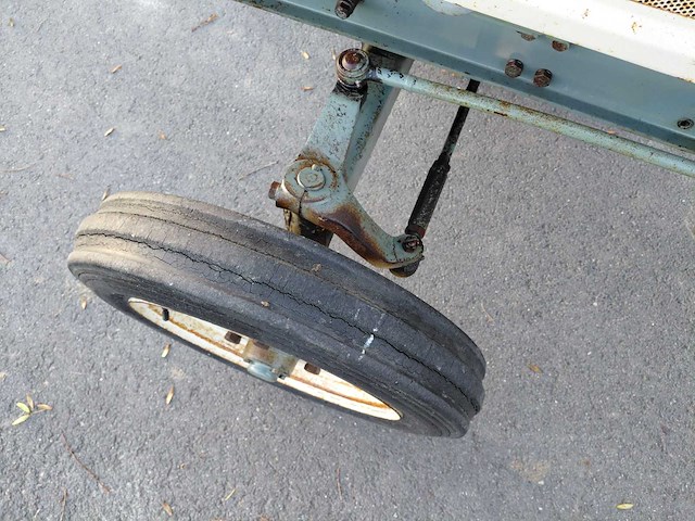 Yanmar ym2010 minitractor met grondfrees - afbeelding 3 van  18