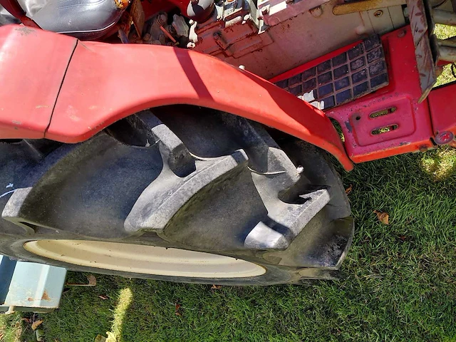 Yanmar ym2210 minitractor - afbeelding 5 van  17