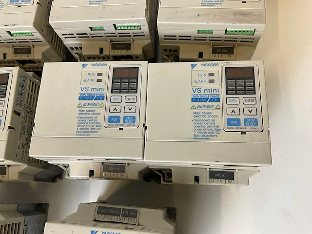 Yaskawa cimr-xcbcb0p4 frequentieregelaar (10x) - afbeelding 2 van  5