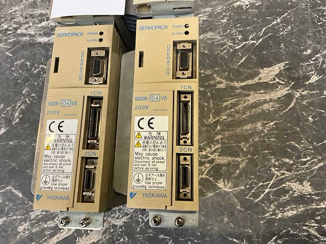Yaskawa sgde-04vs servopack (4x) - afbeelding 4 van  6