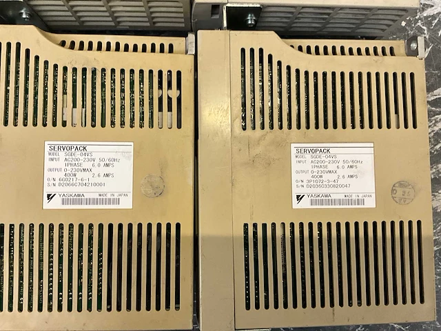 Yaskawa sgde-04vs servopack (4x) - afbeelding 5 van  6