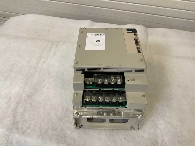 Yaskawa sgdv-260d01a servo drive - afbeelding 2 van  5