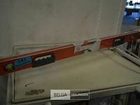 Yato waterpas 100cm - afbeelding 3 van  4