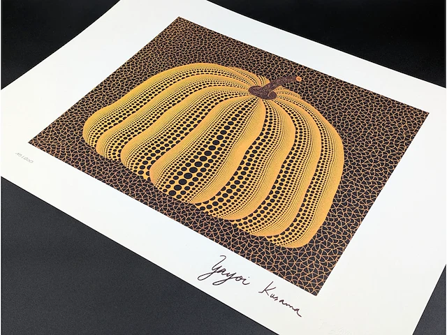 Yayoi kusama (na) - litho gesigneerd pompoenplaat - afbeelding 7 van  8