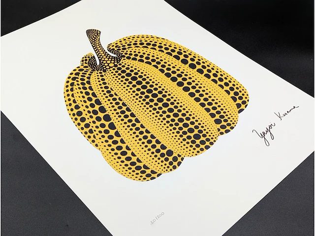Yayoi kusama (na) - litho gesigneerd pompoenplaat - afbeelding 9 van  10