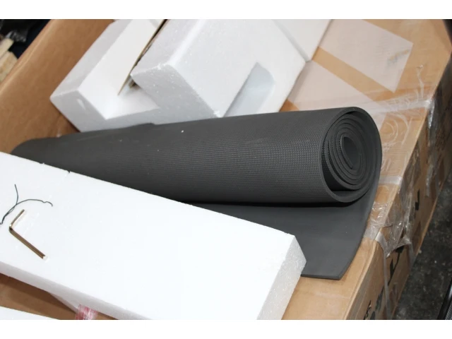 Ym next 4000 elektrische loopband - afbeelding 5 van  8