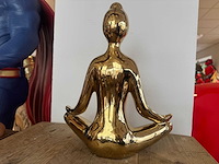 Yoga lady chrome gold h36cm x l31cm - afbeelding 2 van  2