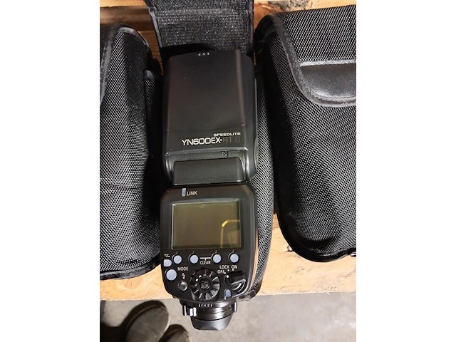 Yongnuo flitser 3 stuks - afbeelding 2 van  4