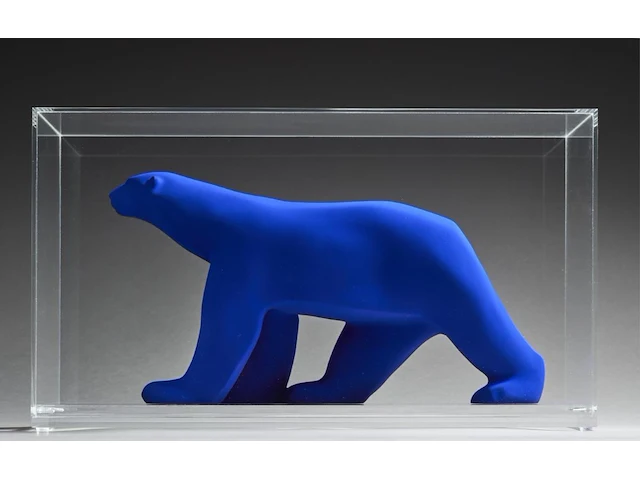 Yves klein - l'ours pompon - afbeelding 9 van  9