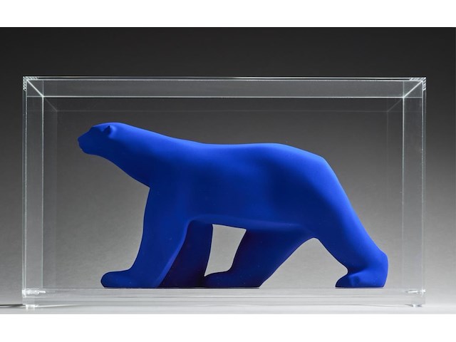 Yves klein - l'ours pompon - afbeelding 8 van  8