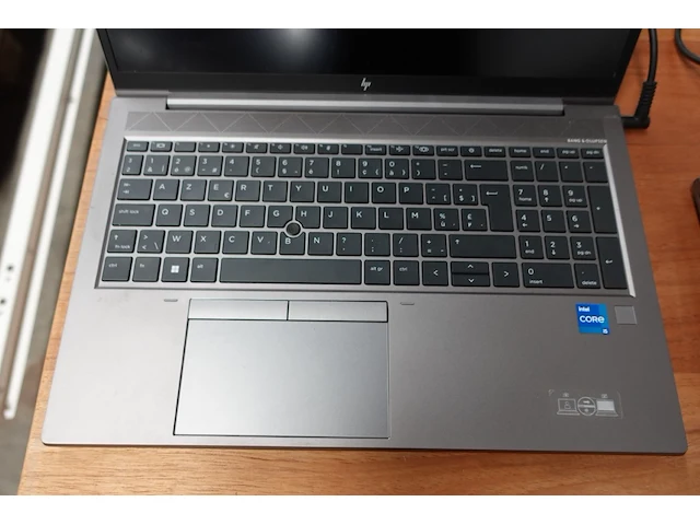 Z-book hp - afbeelding 3 van  4