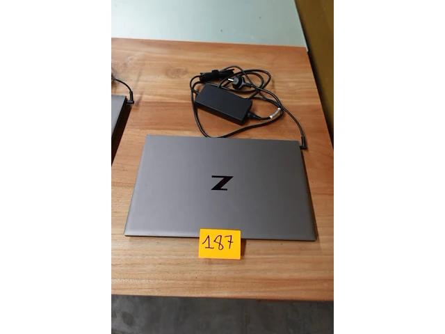 Z-book hp - afbeelding 1 van  4