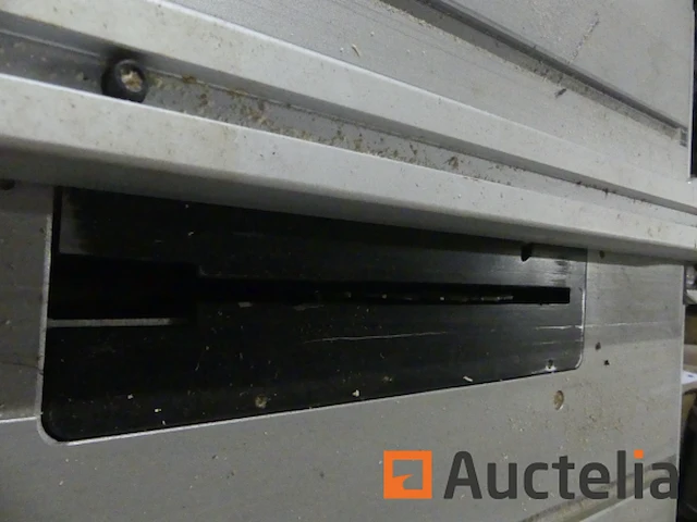 Zaag op tafel met makita 2704 basis - afbeelding 12 van  12