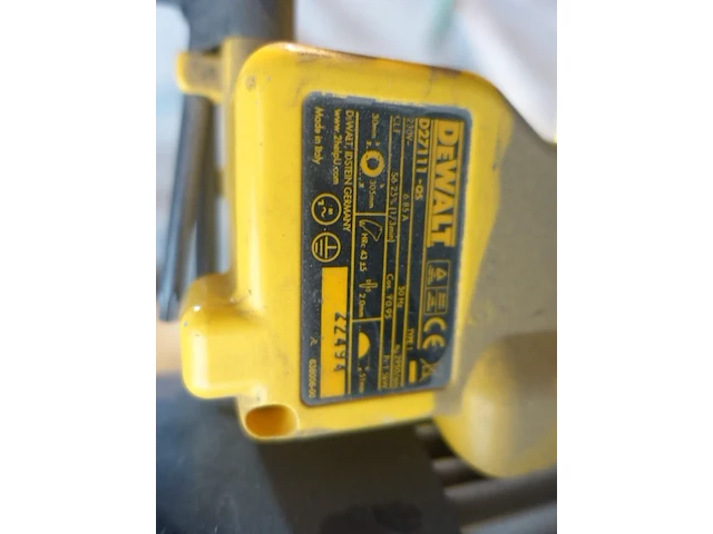 Zaagmachine dewalt - afbeelding 3 van  4