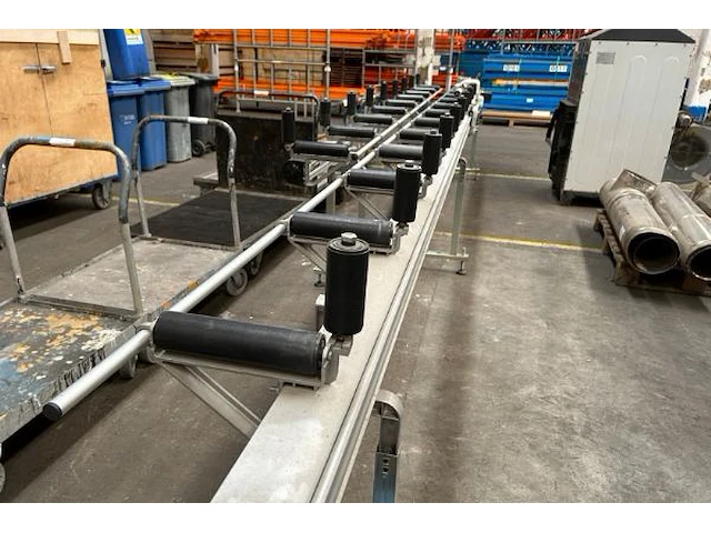 Zaagmachine fom industrie - afbeelding 2 van  17