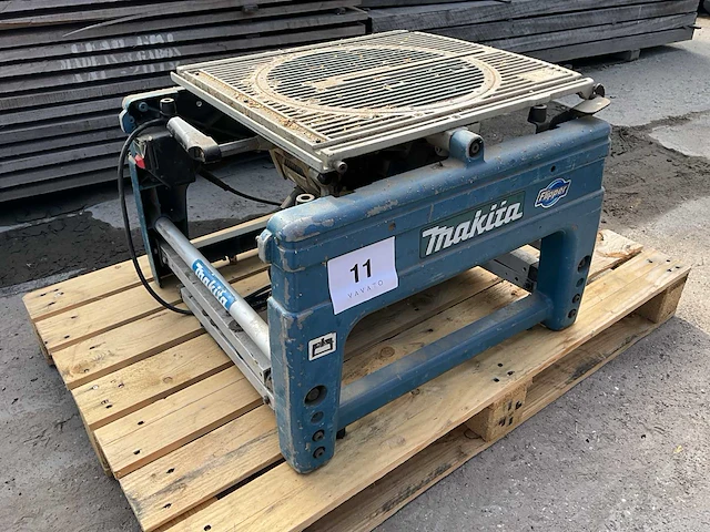 Zaagmachine makita flipper - afbeelding 2 van  3