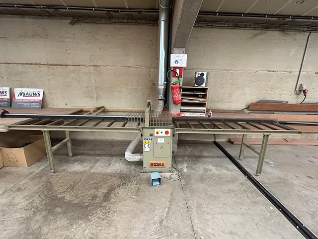 Zaagmachine rema - afbeelding 1 van  9