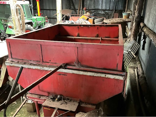 Zaaimachine voor kunstmest - afbeelding 3 van  7