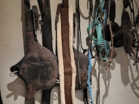 Zadel, tuigen en accessoires - afbeelding 2 van  12